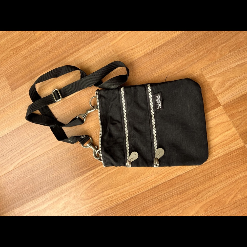 Baggallini Crossbody Bag/Purse